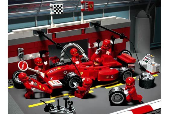 LEGO® Racers 8375 Ferrari F1 Pit Set